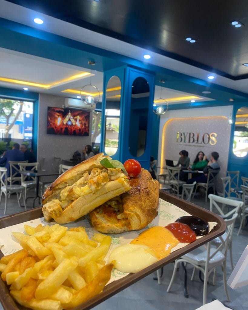 Byblos Café Resto4