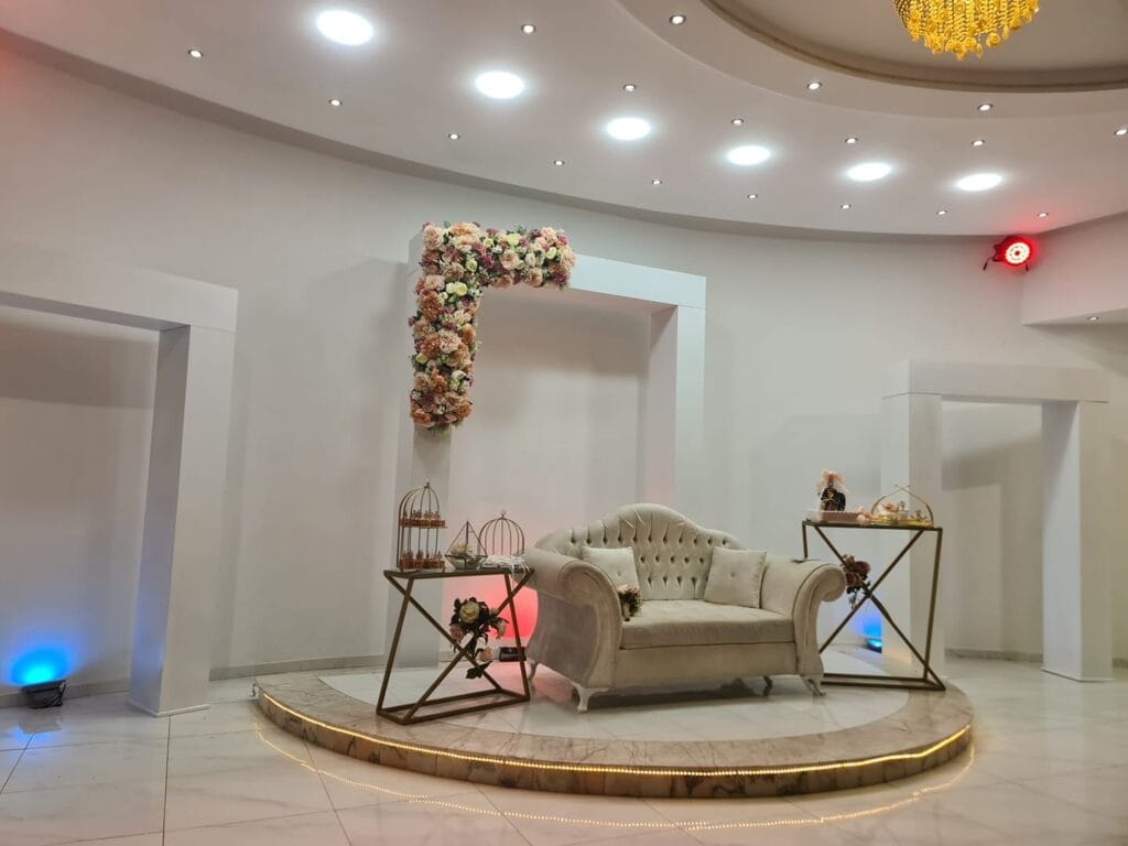 Espace Des Fêtes Faten1