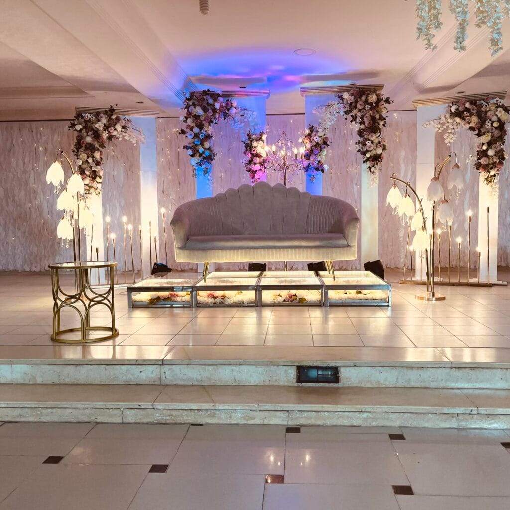 Espace des Fêtes Baya1