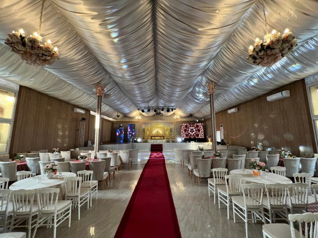 SALLE DE FETTE VECTORIA3