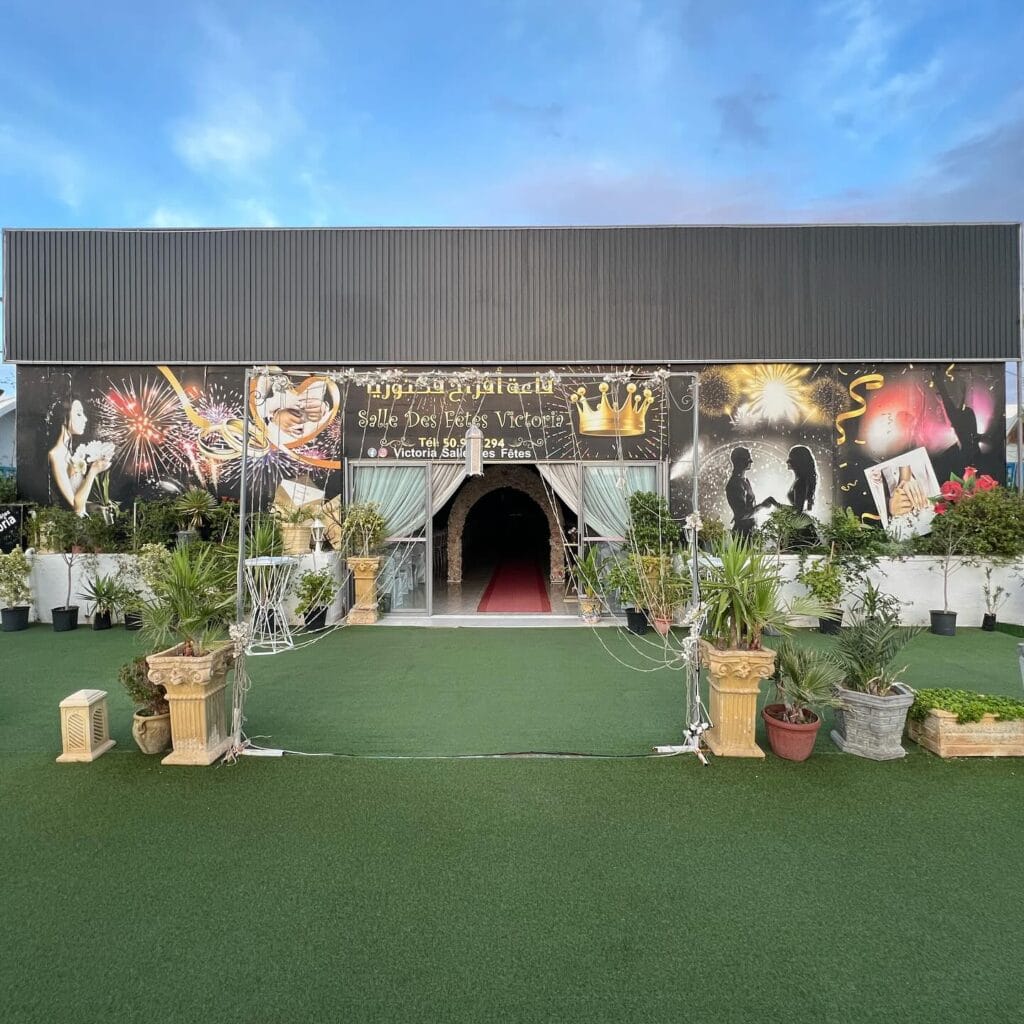 SALLE DE FETTE VECTORIA4