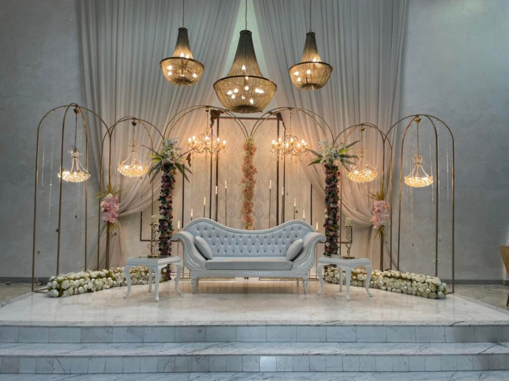 Salle Des fêtes la Princesse Alamira1