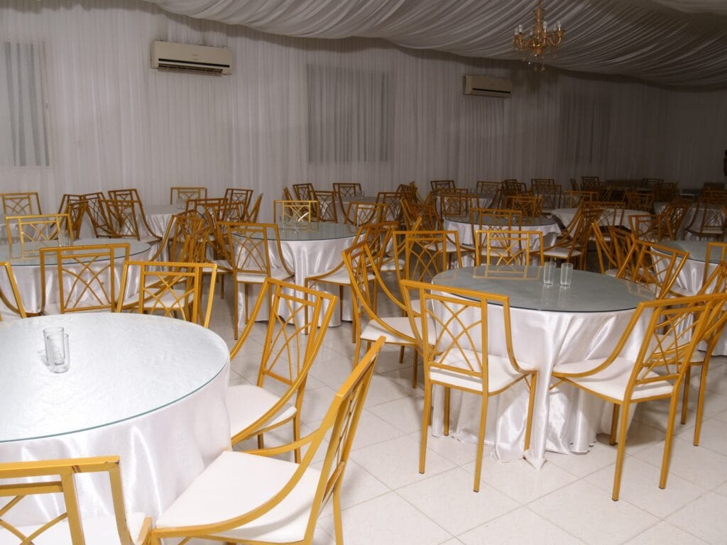 Salle des fêtes Lina1