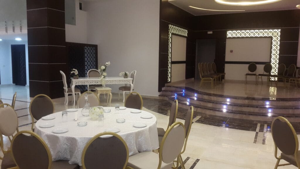 Salle des fetes Royal Palace5