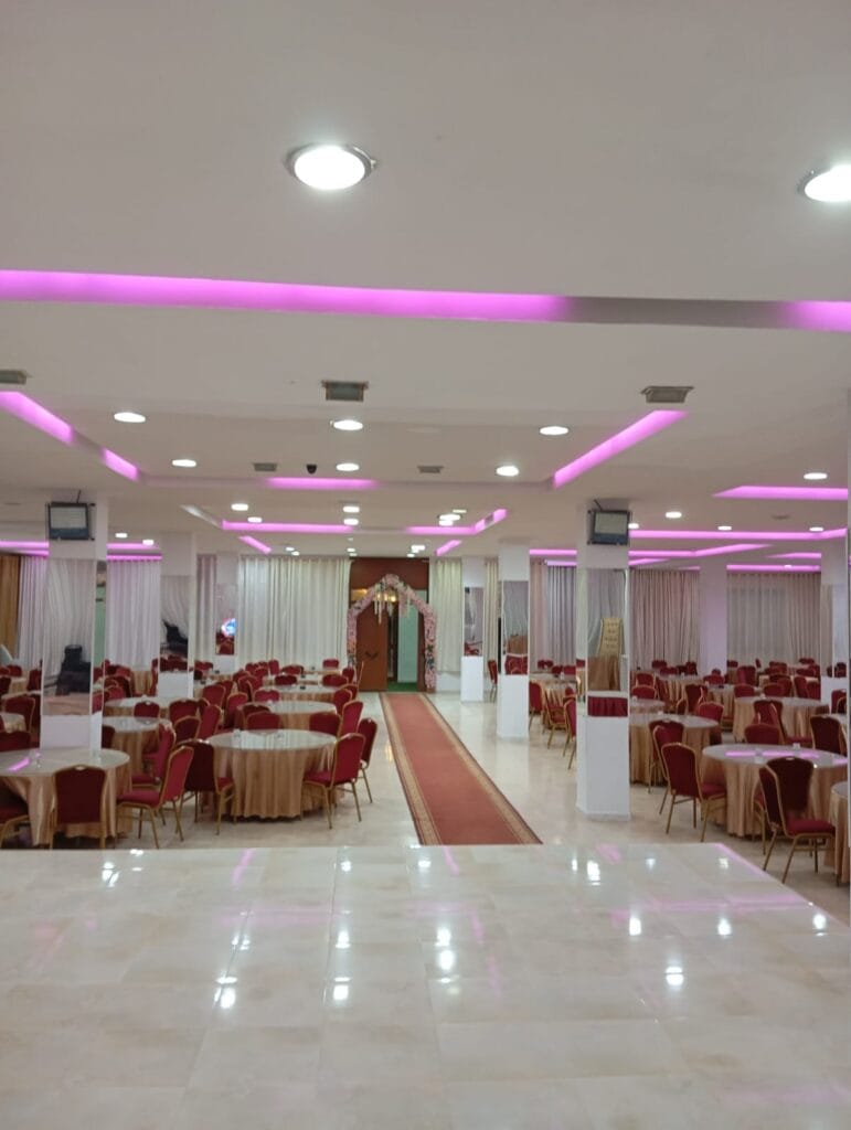Salle des fêtes Yasmine1