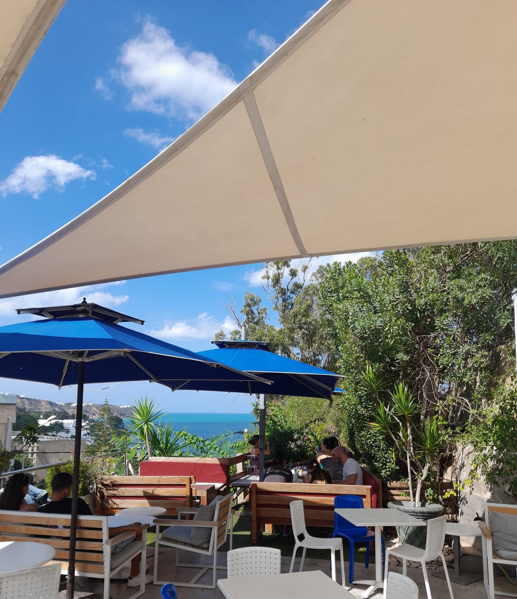 Blues House and food