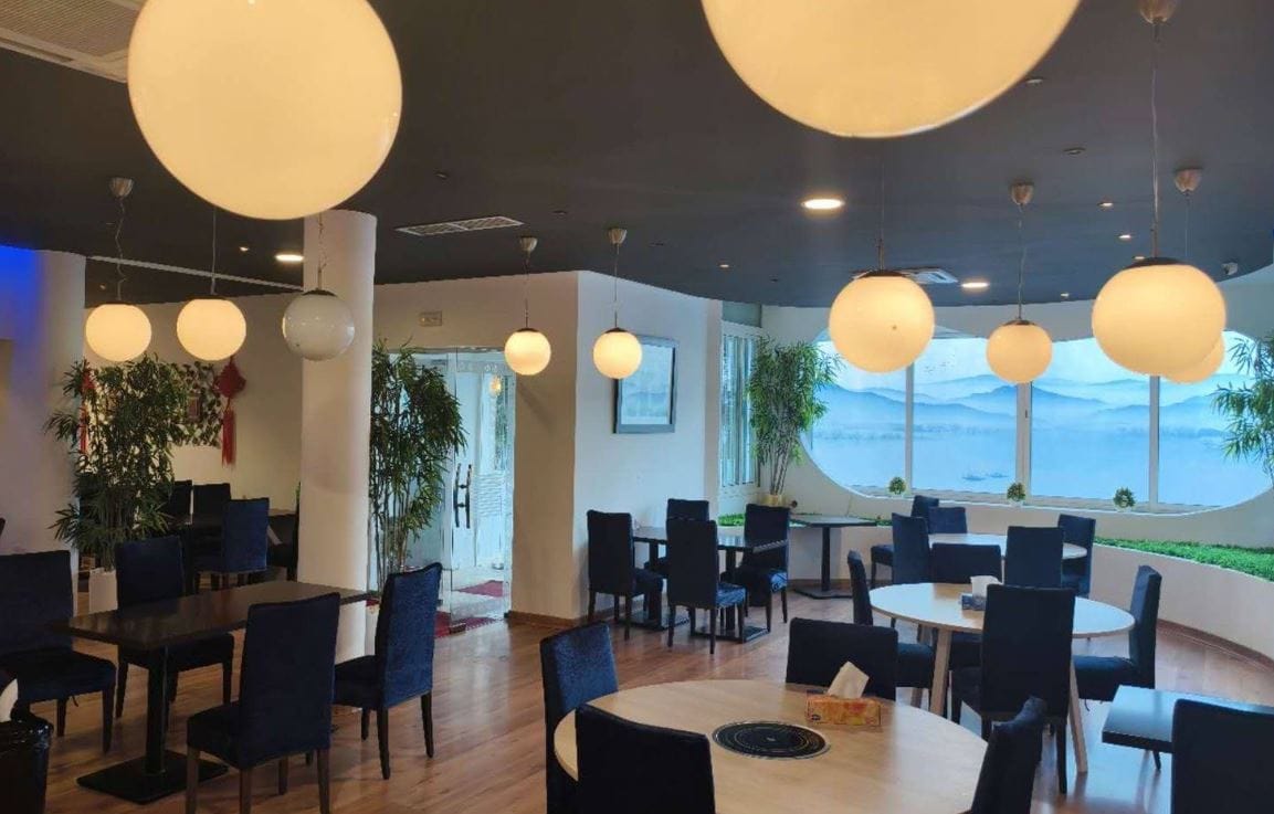 Restaurant LA GRANDE MURAILLE 长城餐厅